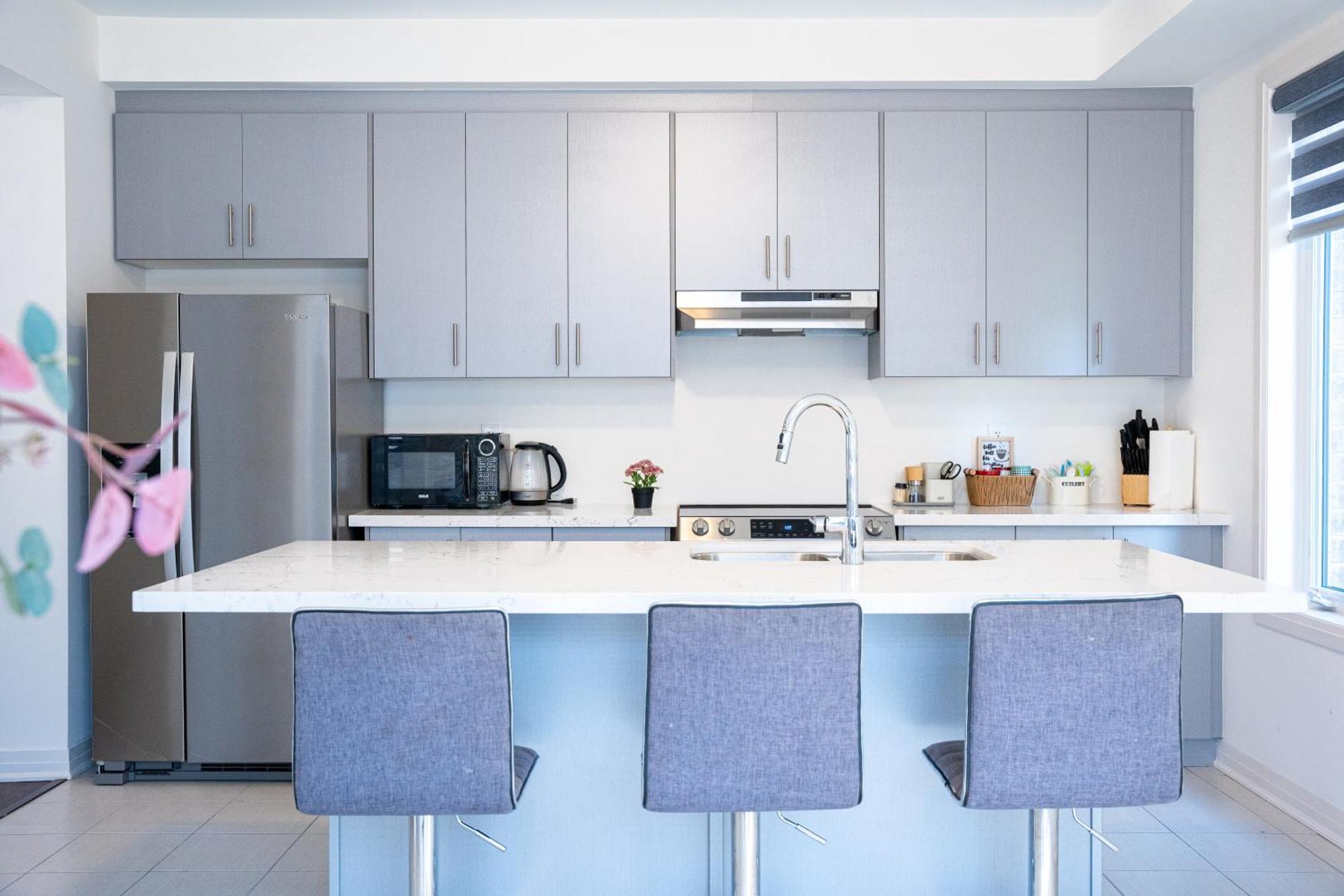 הוילה Modern 4Br House In Barrie! מראה חיצוני תמונה